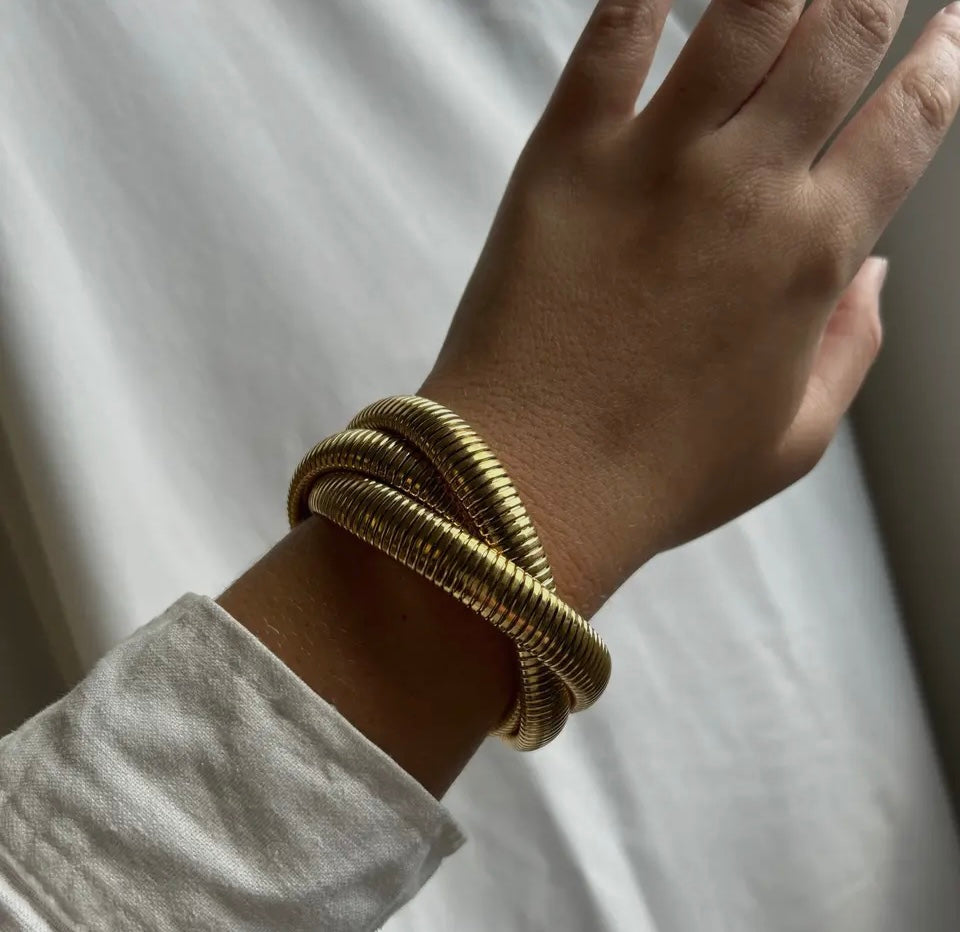 Infinity Multi Layered Bracelet gold